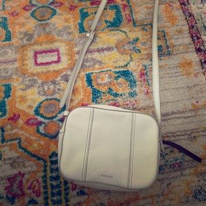 White Leather Fossil Crossbody 6x8